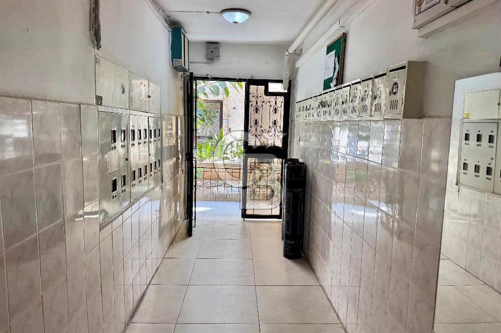 Karşıyaka Bahriye Üçok Bulv. Yakını D.Gazlı Kiralık 3+1 Daire