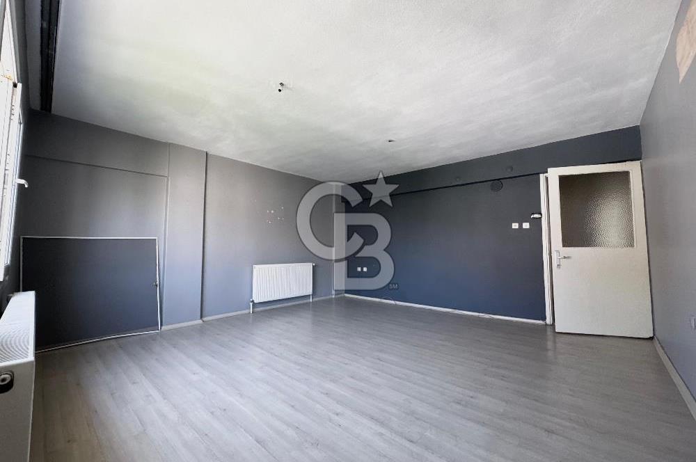 Karşıyaka Bahriye Üçok Bulv. Yakını D.Gazlı Kiralık 3+1 Daire