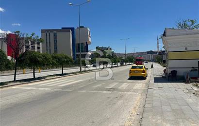 OVACIK TA FORUM AVM GİRİŞ KARŞISI CADDE ÜZERİ 1000 M2KÖŞE DÜKKAN