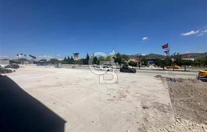 OVACIK TA FORUM AVM GİRİŞ KARŞISI CADDE ÜZERİ 1000 M2KÖŞE DÜKKAN