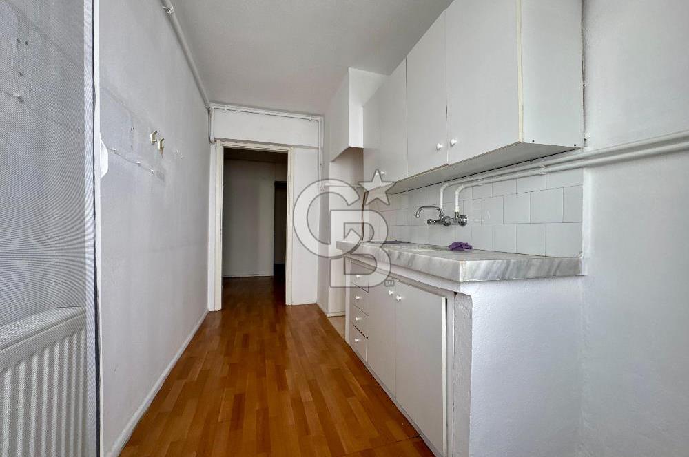 Karşıyaka Bahriye Üçok Bulv. Yakını D.Gazlı Kiralık 3+1 Daire
