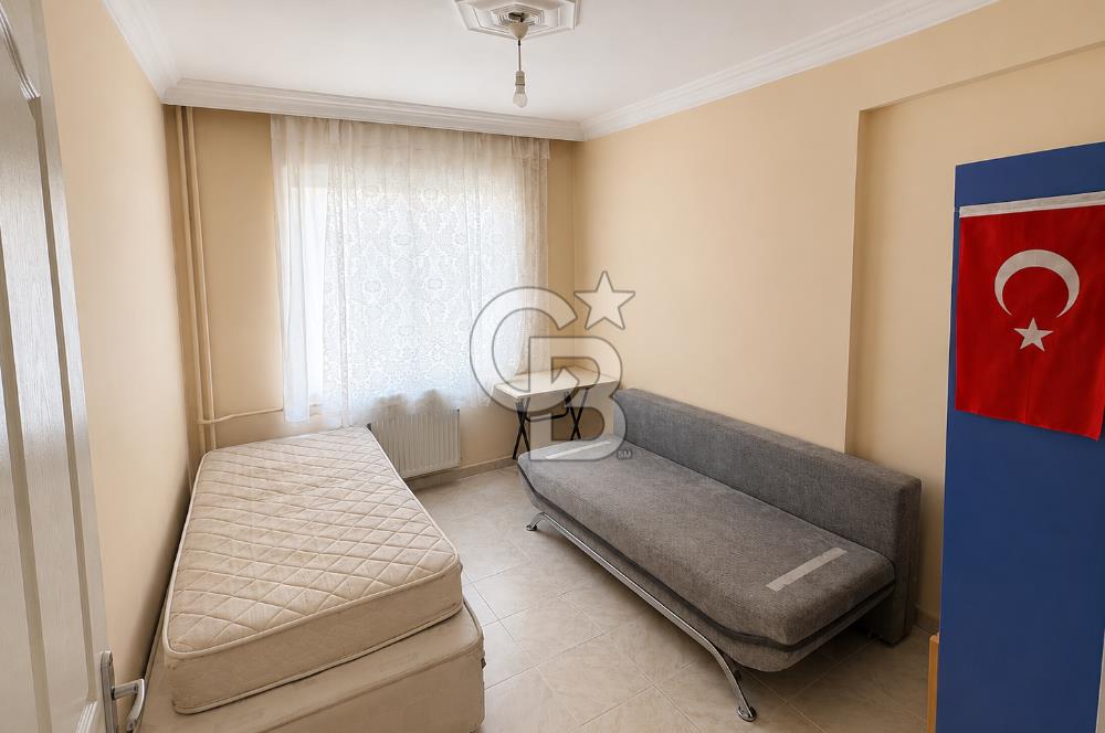 EDREMİT MERKEZİ KONUMDA 3+1 110 M2 EŞYALI KİRALIK DAİRE