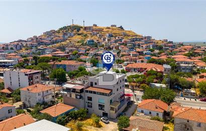 Foça Bağarası Ana Cadde Üzerinde Devren Kiralık Dükkan Mağaza