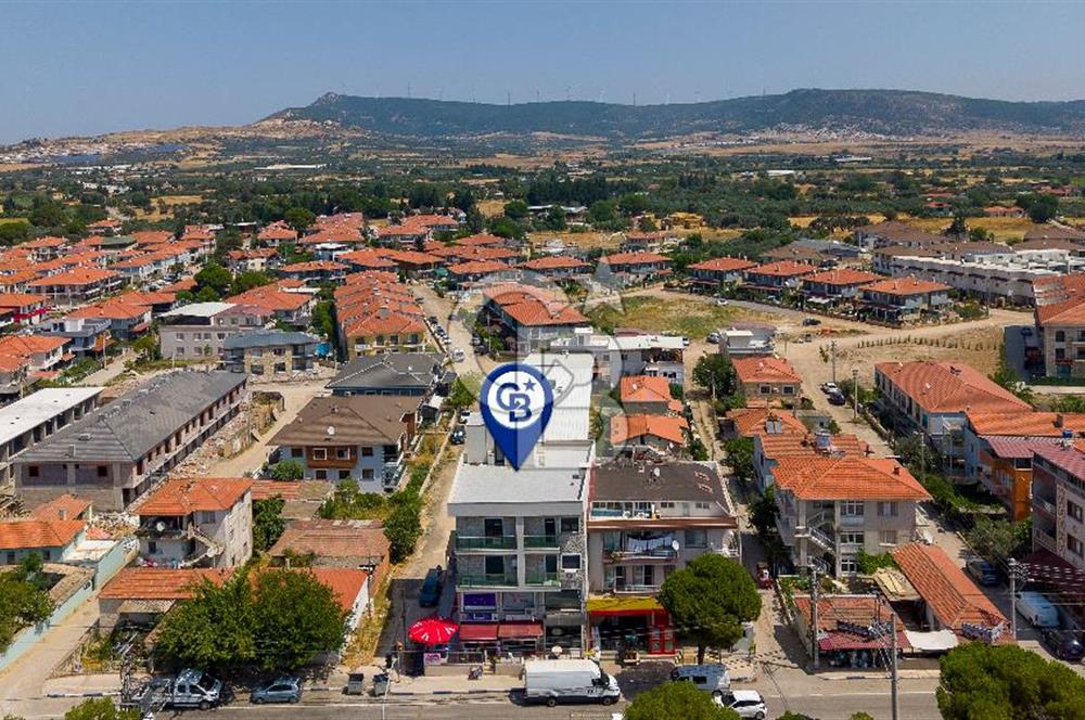 Foça Bağarası Ana Cadde Üzerinde Devren Kiralık Dükkan Mağaza