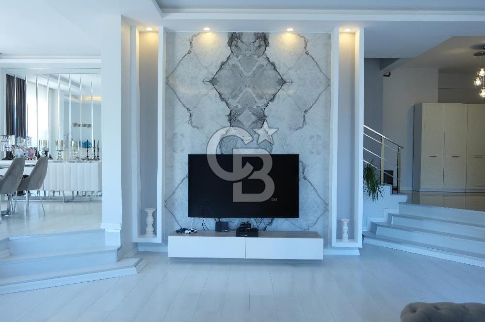 CB CLASS BADEMLİ ÇAMLITEPE EVLERİNDE SATILIK 5+1 VİLLA