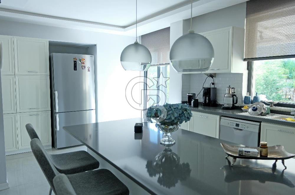 CB CLASS BADEMLİ ÇAMLITEPE EVLERİNDE SATILIK 5+1 VİLLA