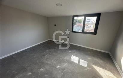 Urla Yelaltı’nda teraslı,seçkin tripleks ikiz villa