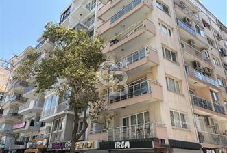Güzelyalı Merkezde Cadde Üzeri Köşe Konumlu 3+1 Fırsatı - 12 - 363815