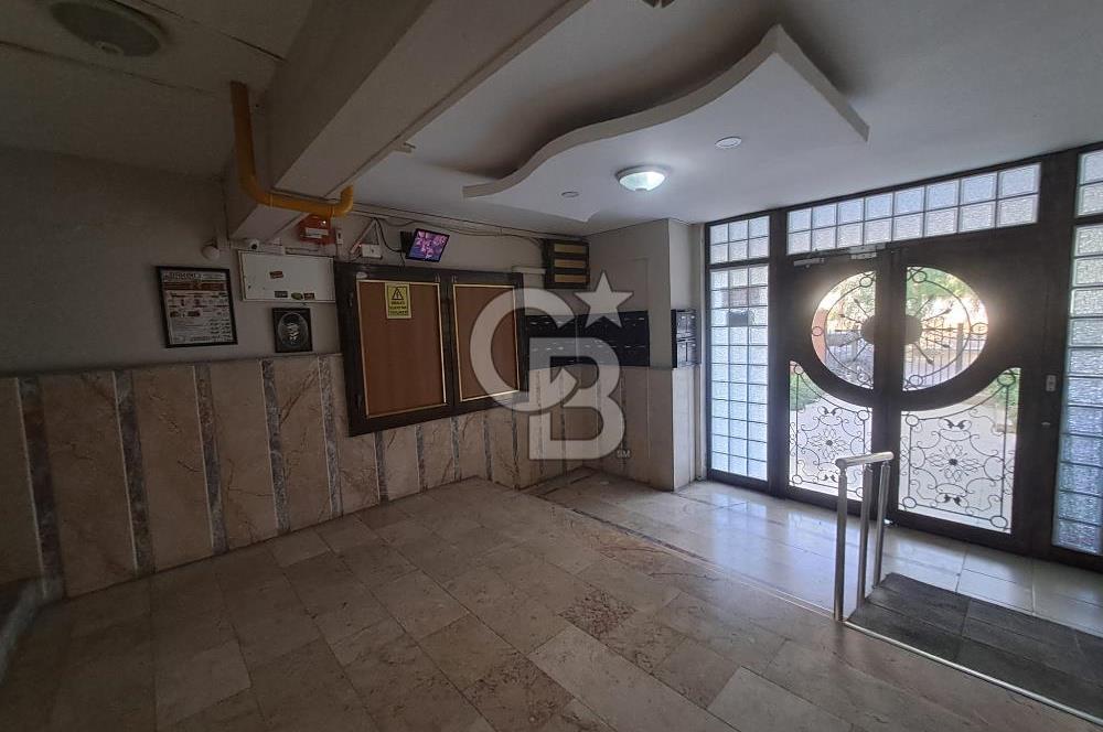 BORNOVA'DA PAZAR VE PARKA YAKIN, 3 KLİMALI, AÇIK OTOPARKLI 3+1 FERAH DAİRE