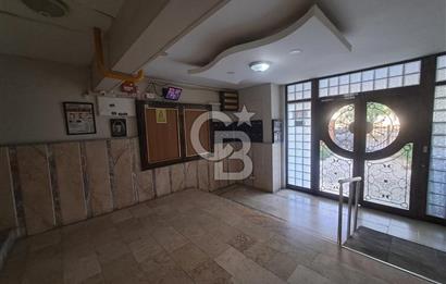 BORNOVA'DA PAZAR VE PARKA YAKIN, 3 KLİMALI, AÇIK OTOPARKLI 3+1 FERAH DAİRE