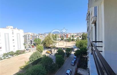 BORNOVA'DA PAZAR VE PARKA YAKIN, 3 KLİMALI, AÇIK OTOPARKLI 3+1 FERAH DAİRE
