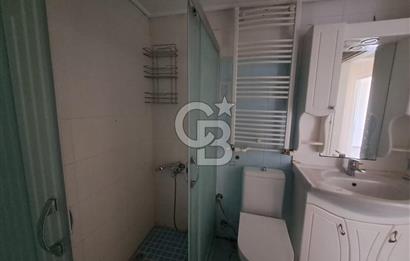 BORNOVA'DA PAZAR VE PARKA YAKIN, 3 KLİMALI, AÇIK OTOPARKLI 3+1 FERAH DAİRE