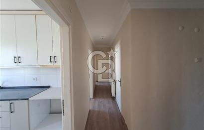 BORNOVA'DA PAZAR VE PARKA YAKIN, 3 KLİMALI, AÇIK OTOPARKLI 3+1 FERAH DAİRE
