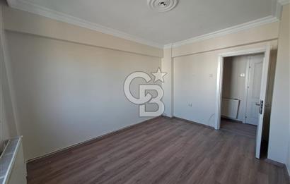 BORNOVA'DA PAZAR VE PARKA YAKIN, 3 KLİMALI, AÇIK OTOPARKLI 3+1 FERAH DAİRE