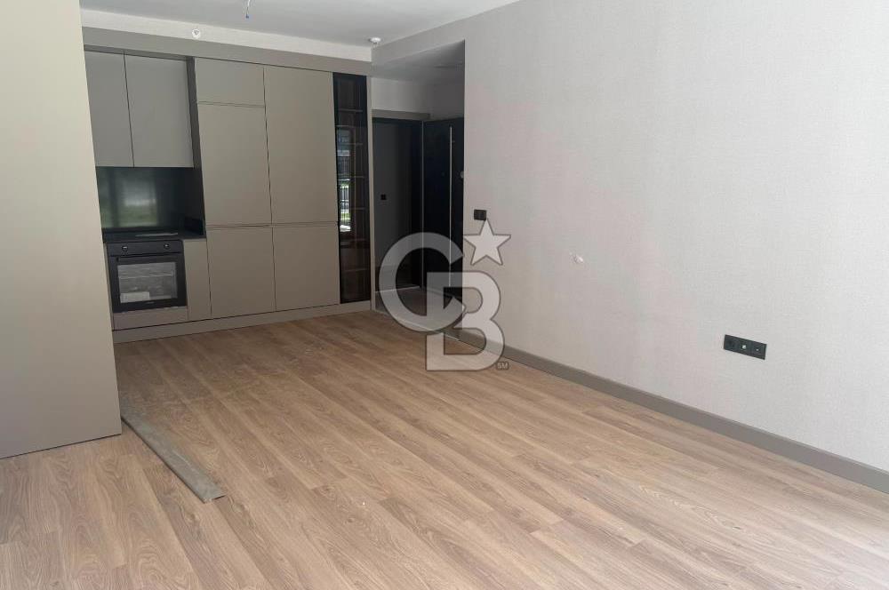 Serhat'ta Bahçeli Kiralık 1+1 Daire, 45m² + 29m² Bahçe