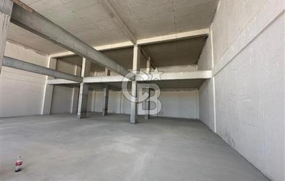 OVACIK TA FORUM AVM GİRİŞ KARŞISI CADDE ÜZERİ 1000 M2KÖŞE DÜKKAN