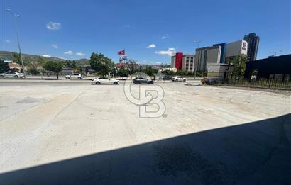 OVACIK TA FORUM AVM GİRİŞ KARŞISI CADDE ÜZERİ 1000 M2KÖŞE DÜKKAN