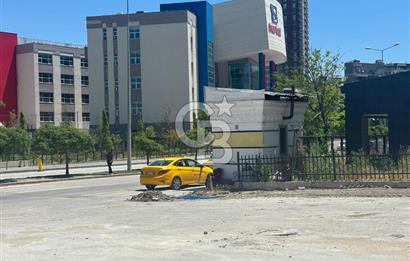 OVACIK TA FORUM AVM GİRİŞ KARŞISI CADDE ÜZERİ 1000 M2KÖŞE DÜKKAN