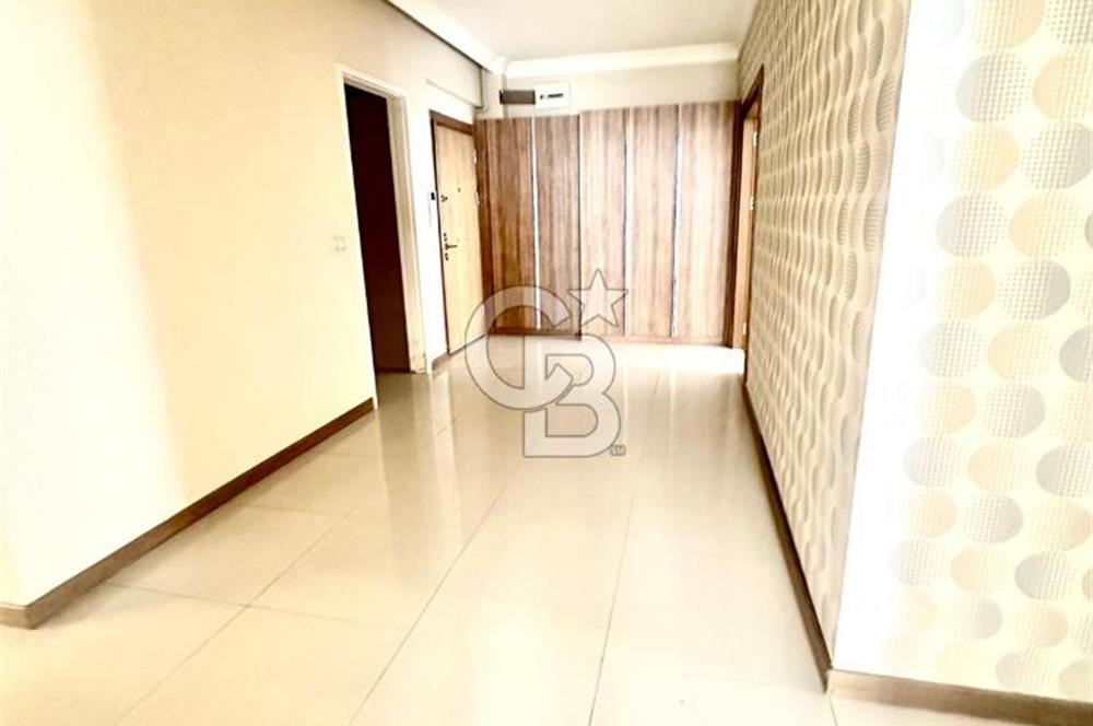 Y.ETLİK CAD.ÜZERİ 14 YILLIK BİNA 4+1 ÇİFT BANYOLU 200 M2 DAİRE