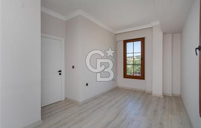 Foça Kozbeyli'de Satılık 2+1 Müstakil Bahçeli Villa