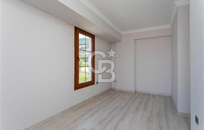 Foça Kozbeyli'de Satılık 2+1 Müstakil Bahçeli Villa