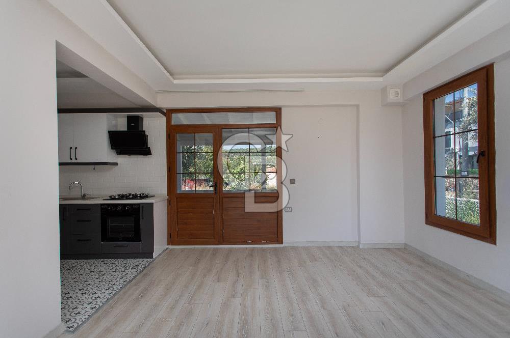 Foça Kozbeyli'de Satılık 2+1 Müstakil Bahçeli Villa