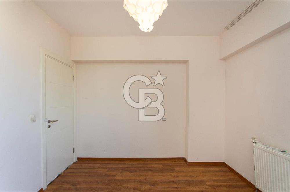 Çiğli İzkent’te 1+1 Deniz Manzaralı Daire