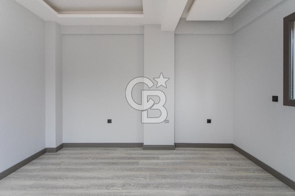 Foça Gencelli'de Satılık 2+1 Geniş Bahçeli Dubleks