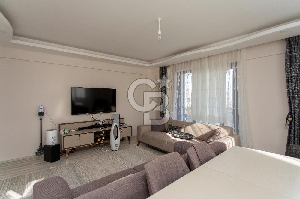 Foça Yenibağarası Mahallesinde Satılık 2+1 Daire