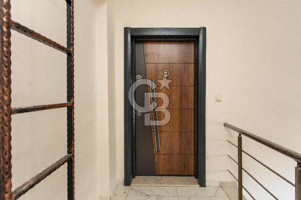 Foça Yenibağarası Mahallesinde Satılık 2+1 Daire