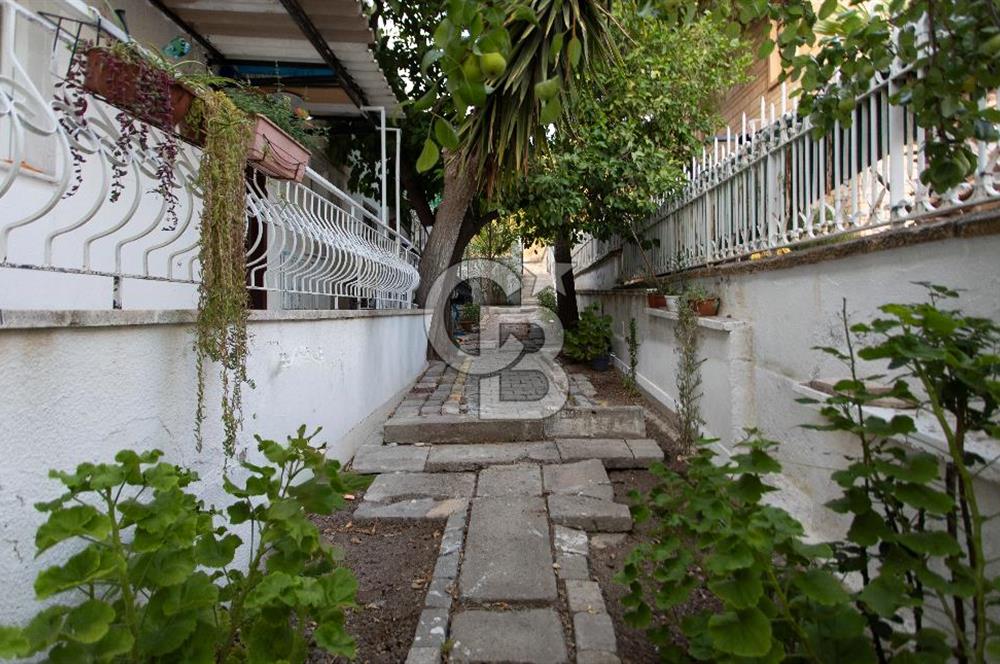 Foça İsmetpaşa Mah. Denize Yakın Satılık 3+1 Dubleks