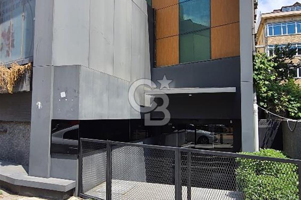 1.200m2 MUHTEŞEM DÜKKAN + 1.000m2 OFİS KATLARI, 7 KATLI PLAZA