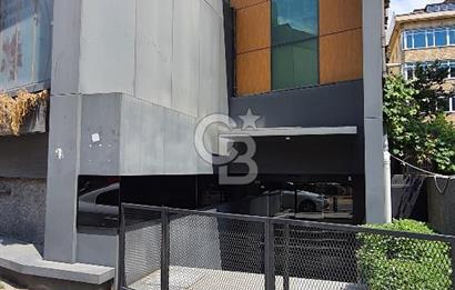 1.200m2 MUHTEŞEM DÜKKAN + 1.000m2 OFİS KATLARI, 7 KATLI PLAZA