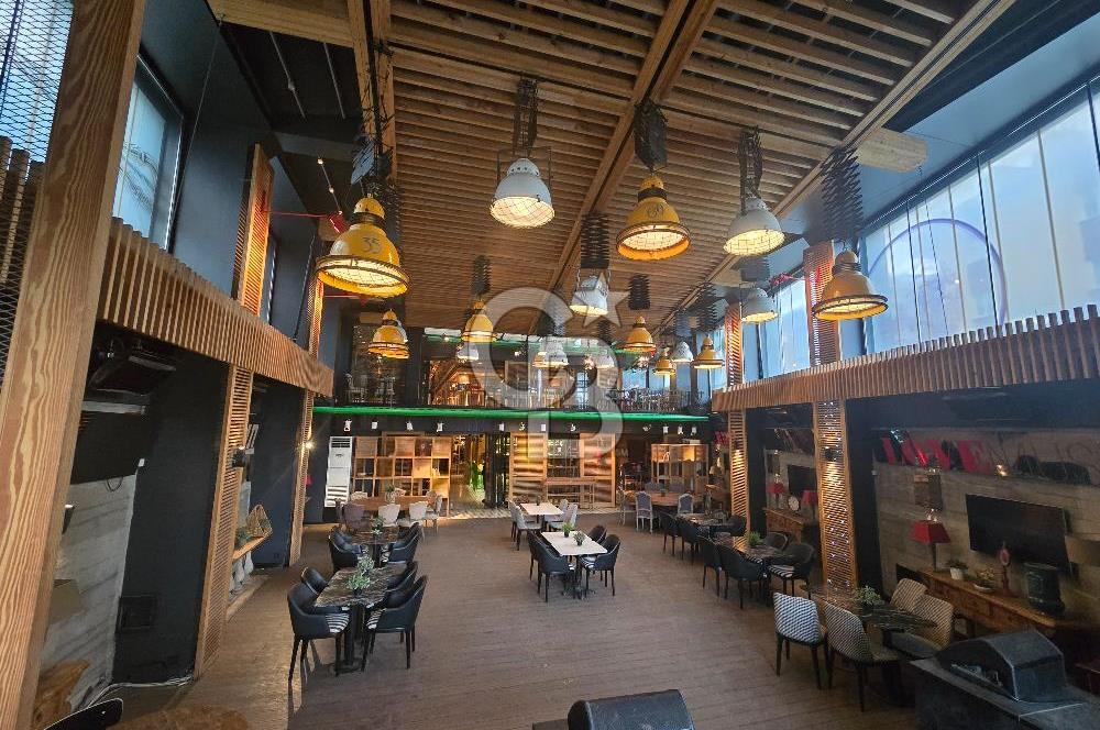 1.200m2 MUHTEŞEM DÜKKAN + 1.000m2 OFİS KATLARI, 7 KATLI PLAZA