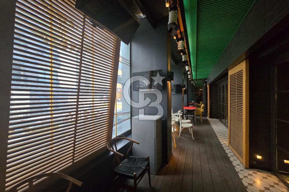 1.200m2 MUHTEŞEM DÜKKAN + 1.000m2 OFİS KATLARI, 7 KATLI PLAZA