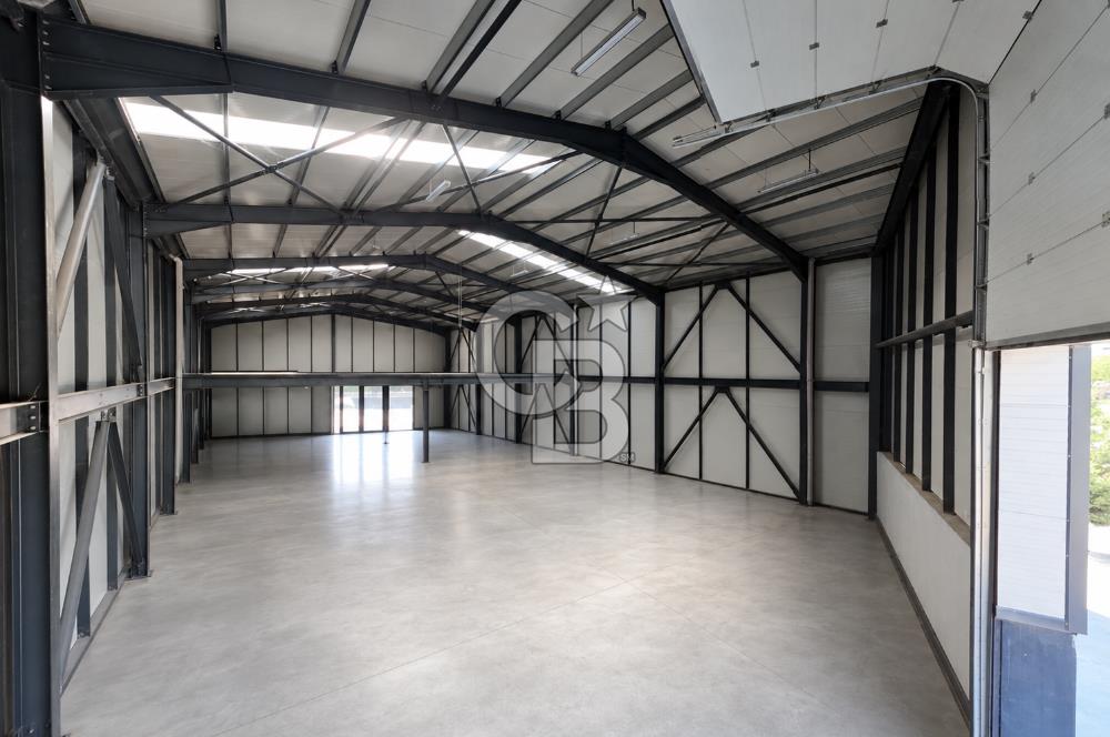 BAŞİSKELE KULLAR'DA 2 CADDEYE CEPHE ÇİFT GİRİŞLİ 1200M2 MÜSTAKİL