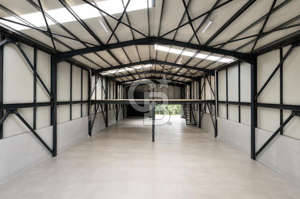BAŞİSKELE KULLAR'DA 2 CADDEYE CEPHE ÇİFT GİRİŞLİ 1200M2 MÜSTAKİL