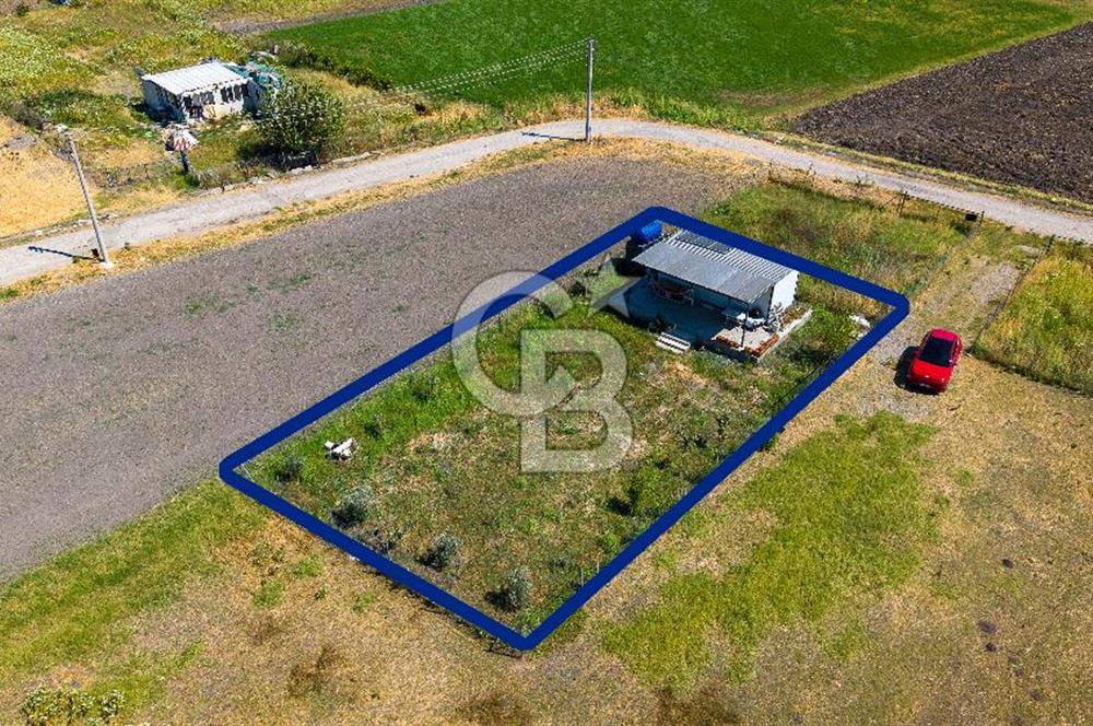 Foça Gerenköy’de Satılık 450 m2 Tarla