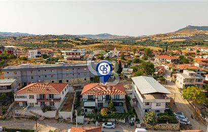 Foça Yenibağarası Mahallesinde Satılık 2+1 Daire