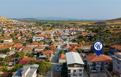 Foça Yenibağarası Mahallesinde Satılık 2+1 Daire