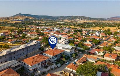Foça Yenibağarası Mahallesinde Satılık 2+1 Daire