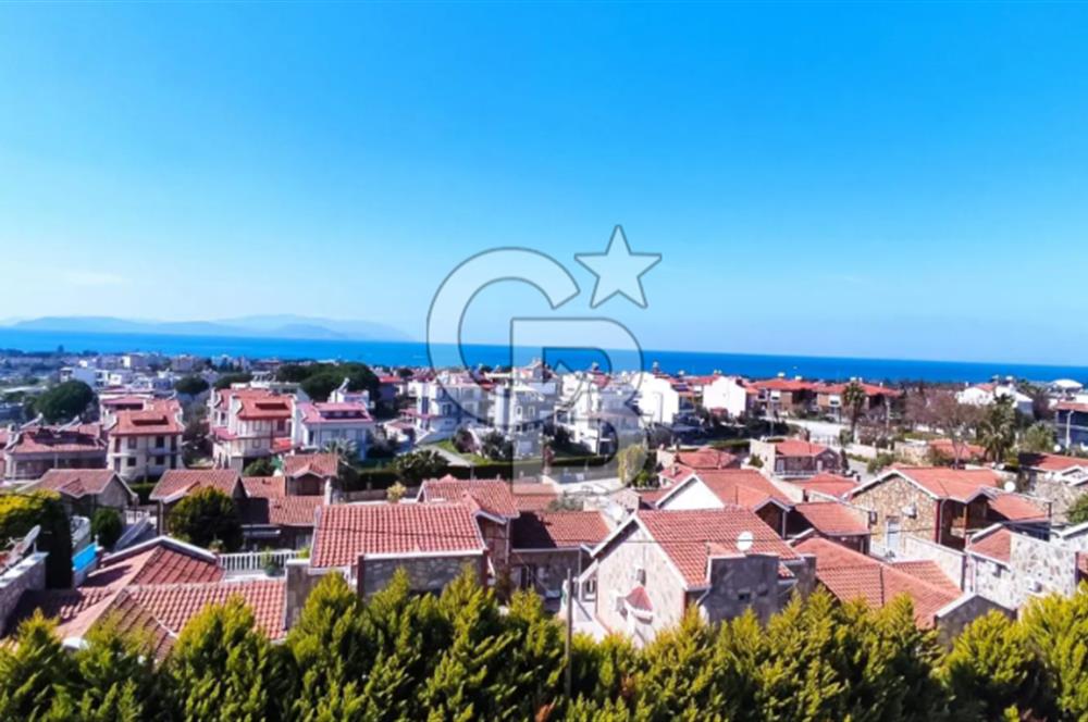 Kuşadası Soğucak'ta Deniz Manzaralı,Arsa Fiyatına Havuzlu Forlex