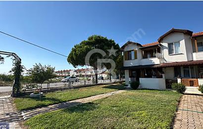 Gömeç Sahil'de Köşe Konum Bahçeli Satılık 3+1 Villa