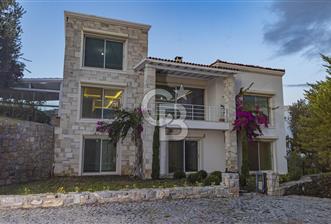 BODRUM KONACIK'TA DENİZ MANZARALI LÜKS SATILIK TRİPLEKS VİLLA - 1 - 363853