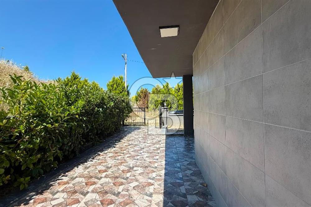 Kuşadası Soğucak'ta Deniz Manzaralı,Arsa Fiyatına Havuzlu Forlex