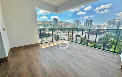 SEYHAN SELVİDEN BAĞLICA MERMEROĞLU CADDESİNDE SIFIR SATILIK 4+1