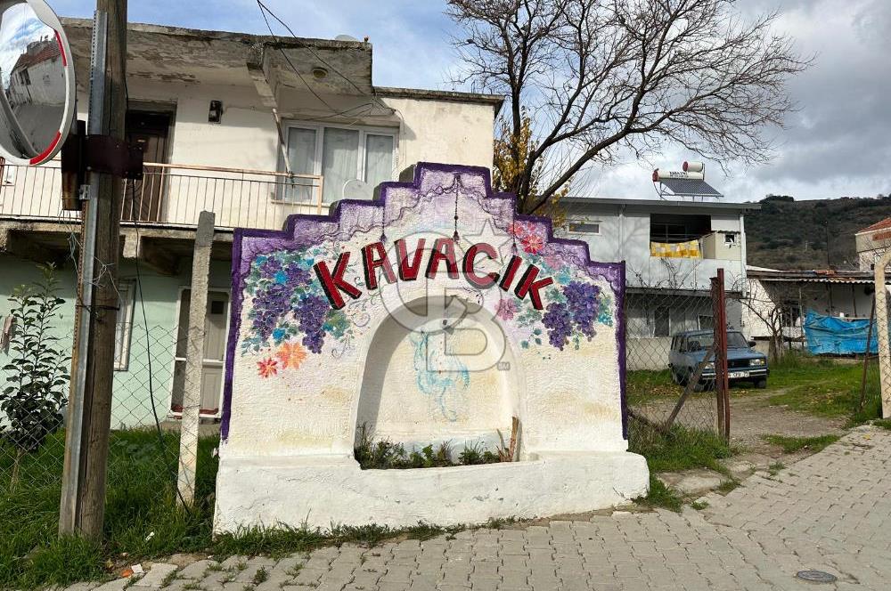 KAVACIK KÖY İÇERİSİNDE SATILIK 2 KATLI İMARLI TAŞ EV
