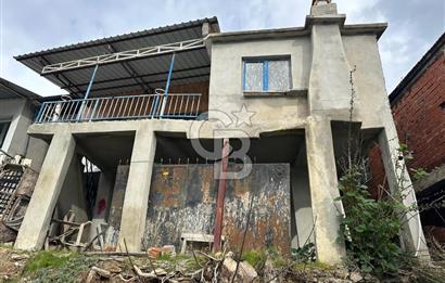 KAVACIK KÖY İÇERİSİNDE SATILIK 2 KATLI İMARLI TAŞ EV