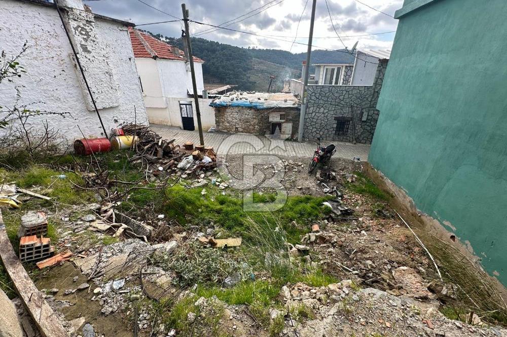 KAVACIK KÖY İÇERİSİNDE SATILIK 2 KATLI İMARLI TAŞ EV
