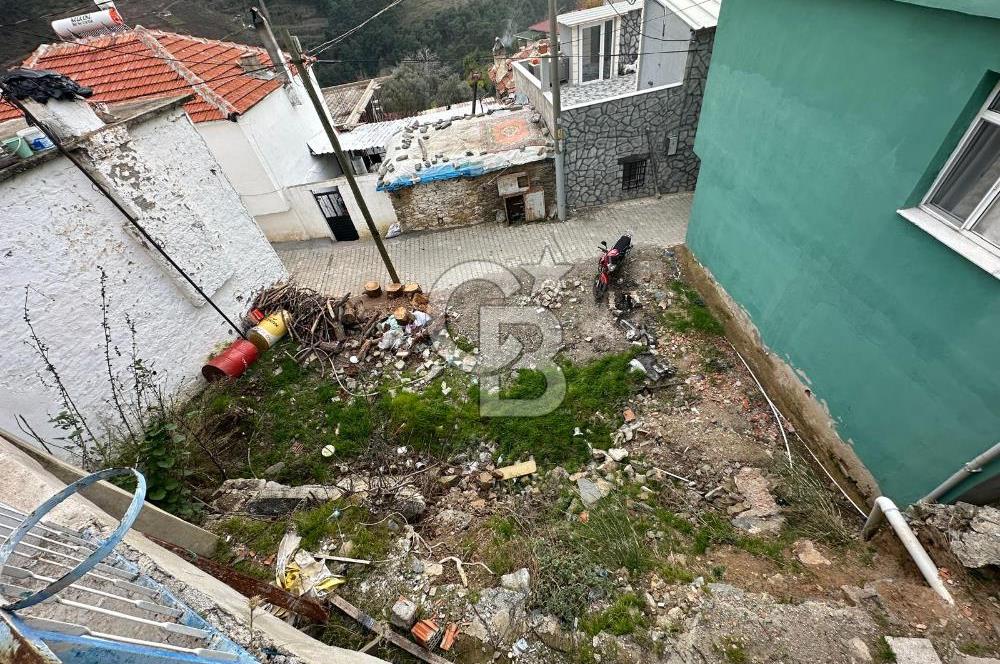 KAVACIK KÖY İÇERİSİNDE SATILIK 2 KATLI İMARLI TAŞ EV